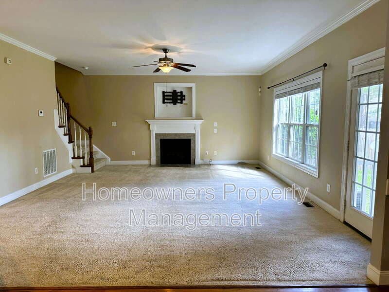 Fayetteville House: 4041 Windy Fields Dr