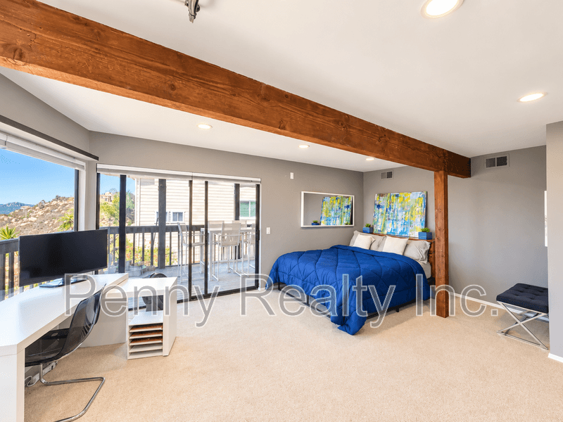 Escondido House: 9603 Indian Creek Way