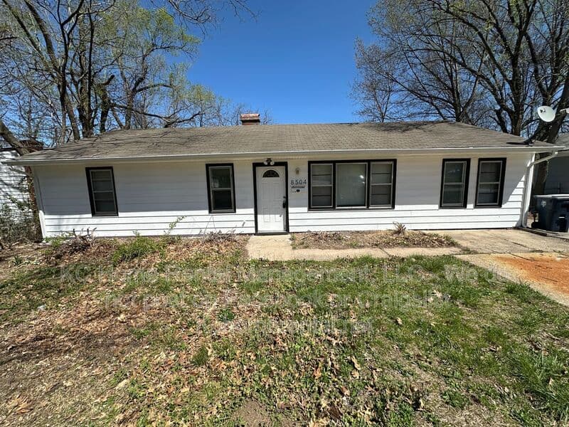 Kansas City House: 8504 Ruskin Way