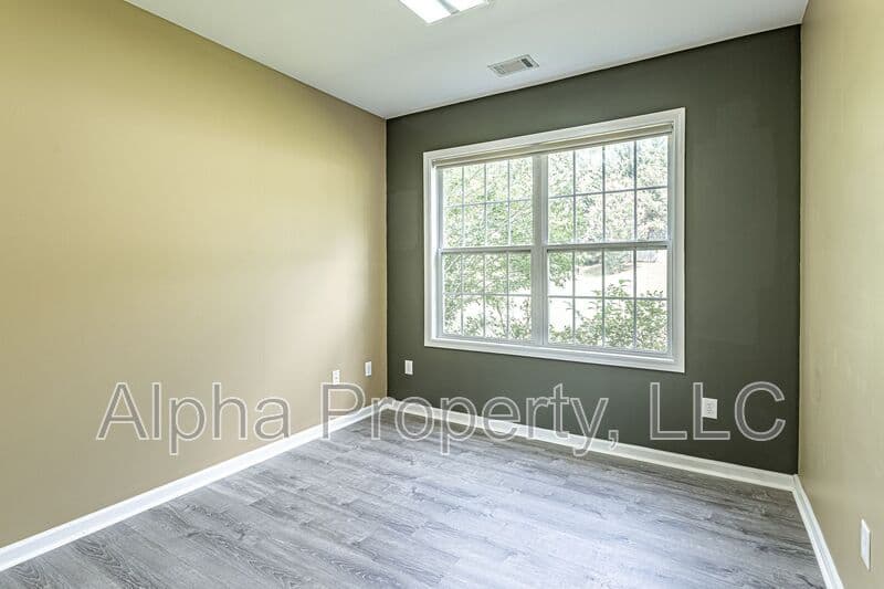 Greenville House: 504 Collingsworth Ln