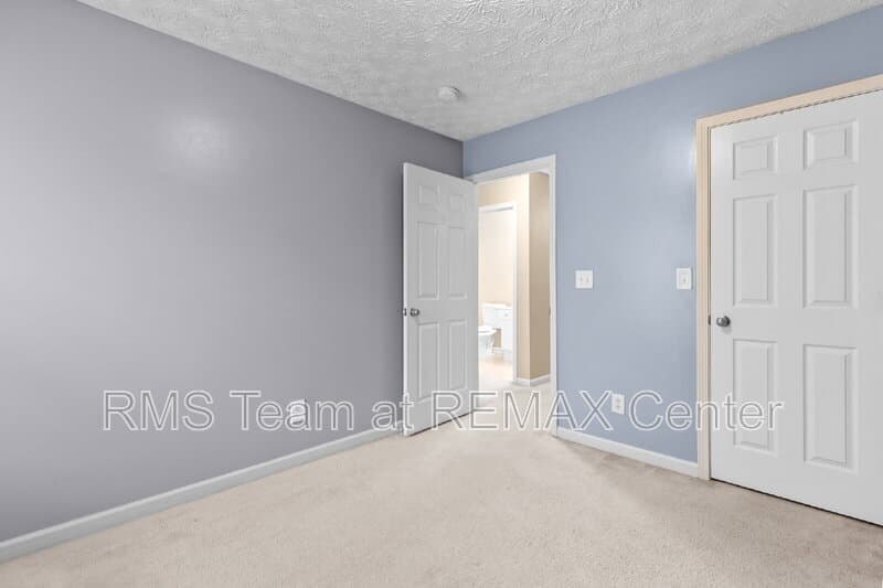 Flowery Branch Townhome: 4932 Vireo Dr