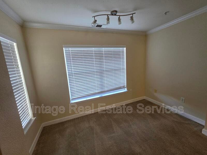 Tampa Condo: 18563 Bridle Club Drive