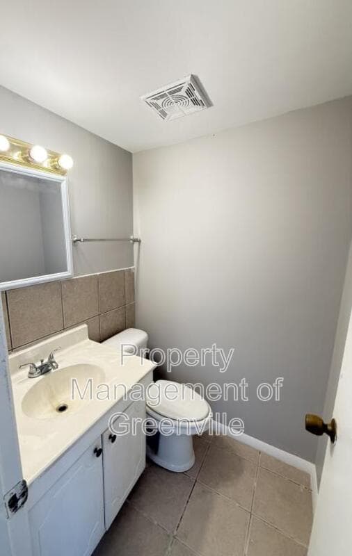 Greenville Condo: 6526 White Horse Rd