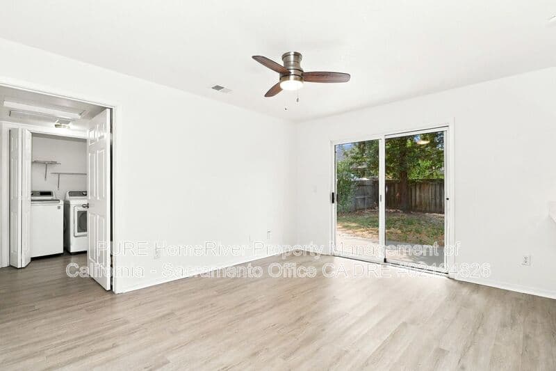 Davis House: 2224 Glacier Dr