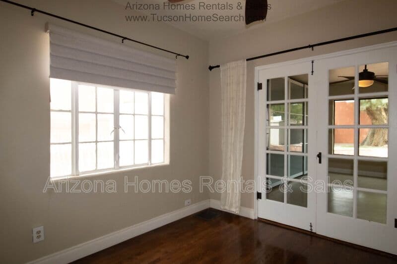 Tucson House: 122 N Martin Ave
