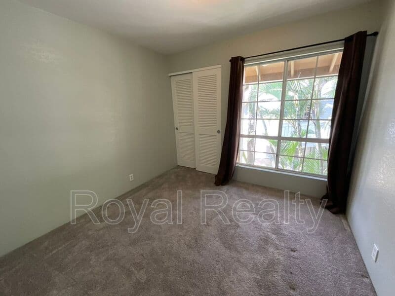 Honolulu Condo: 625 Mananai Place