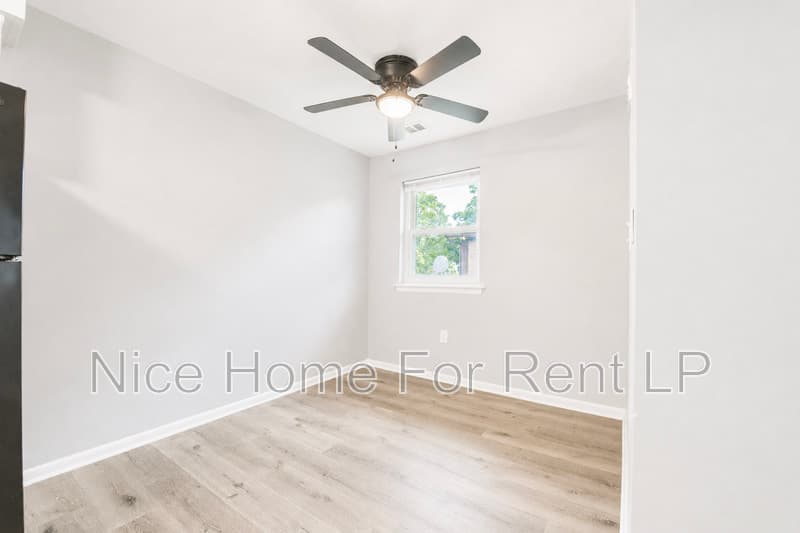Wilmington Apartment: 2600 N Jefferson