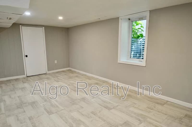 Minneapolis Condo: 4239 Minnehaha Avenue - 1