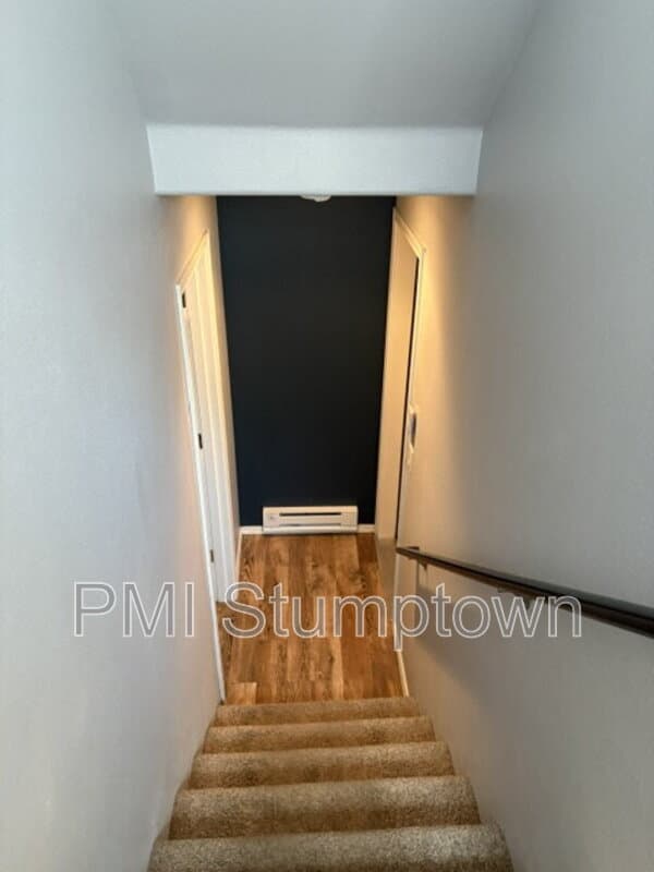 Portland Townhome: 14184 SW Barrows RD