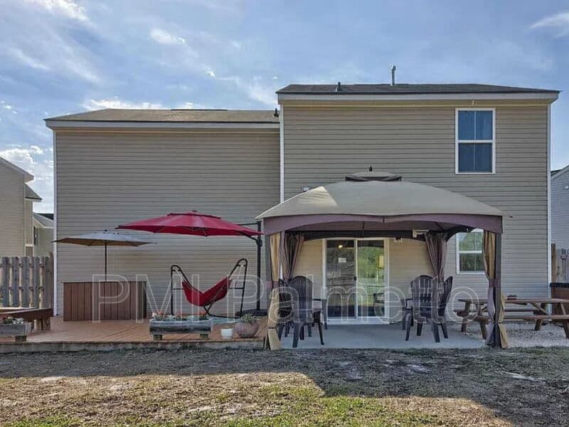 Lexington House: 1218 Denali Ct