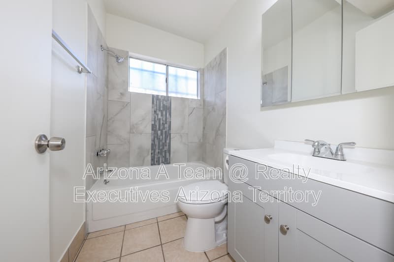 Tucson House: 9530 East 42nd Street