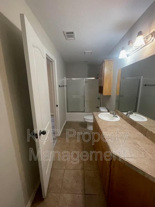 Fort Smith House: 2808 South O Street