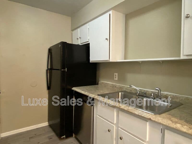 Oklahoma City Condo: 6030 NW Expressway