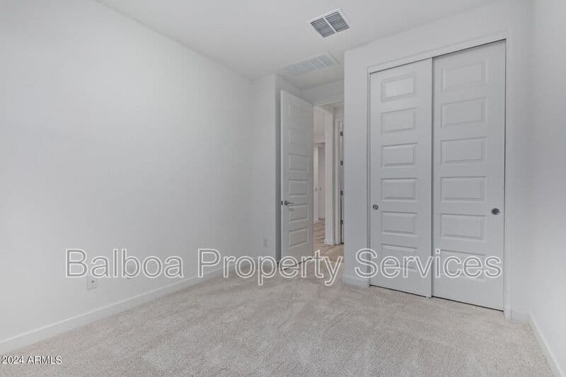 San Tan Valley House: 3063 E Hayfield Way