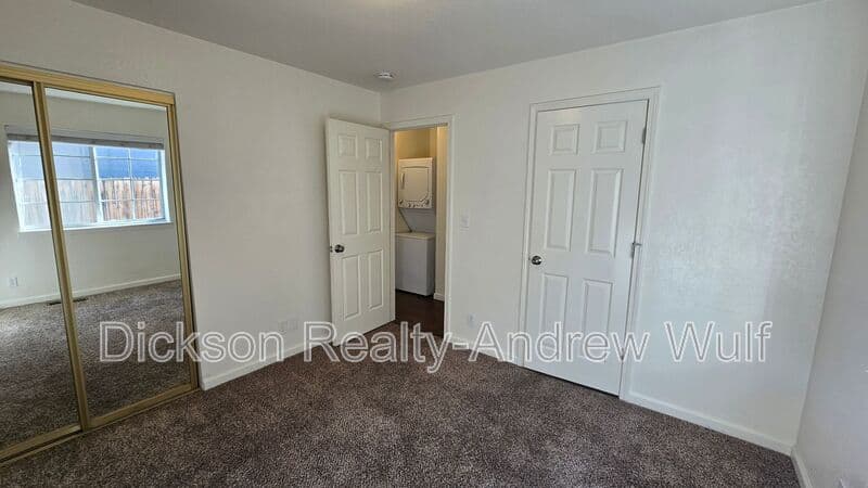 Reno House: 239 Cheney Street