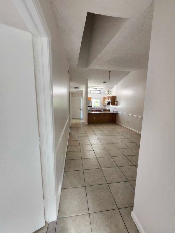 West Palm Beach House: 5214 Stacy Street