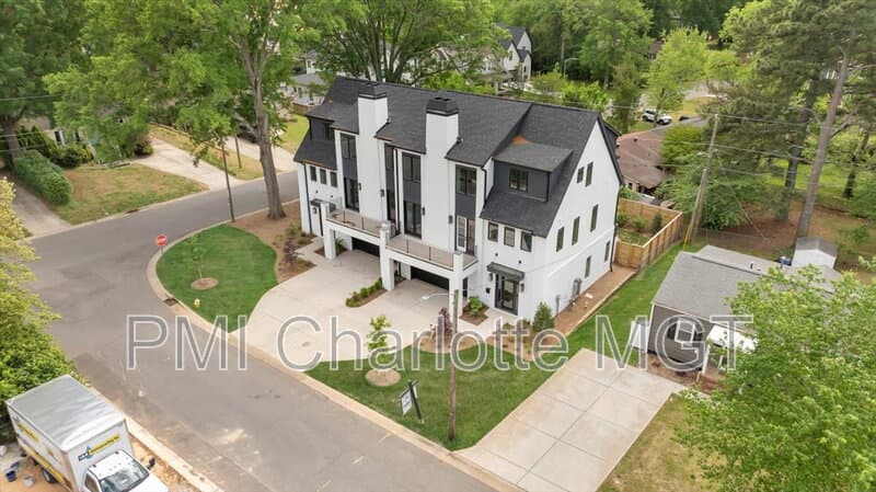 Charlotte House: 428 Dover Ave
