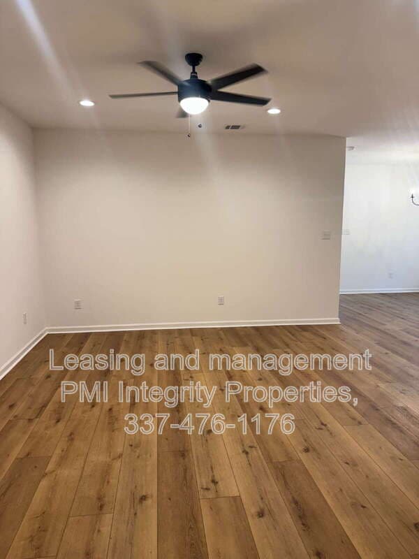 Youngsville House: 235 Tatum Lane