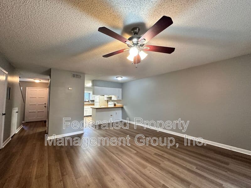 JACKSONVILLE House: 4443 WINDERGATE DR
