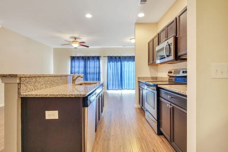 Richmond Hill House: 285 Cantle Dr