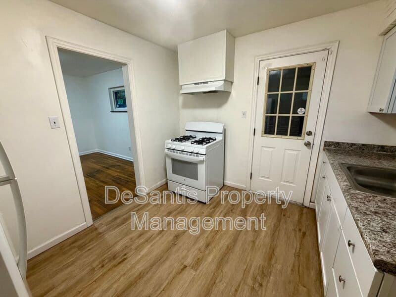 Pittsburgh House: 2725 Glen Mawr Street