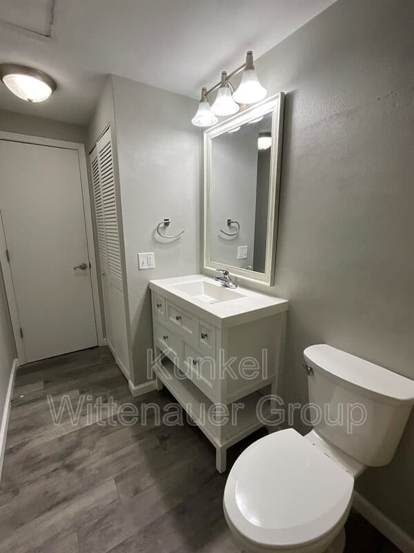 O'Fallon House: 198 Eagle Ridge