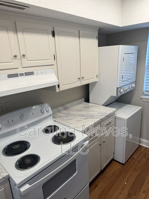 Greenville Condo: 2530 E North St.