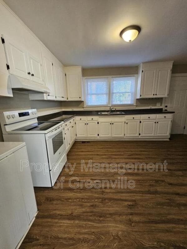 Greenville House: 436 Potomac Ave