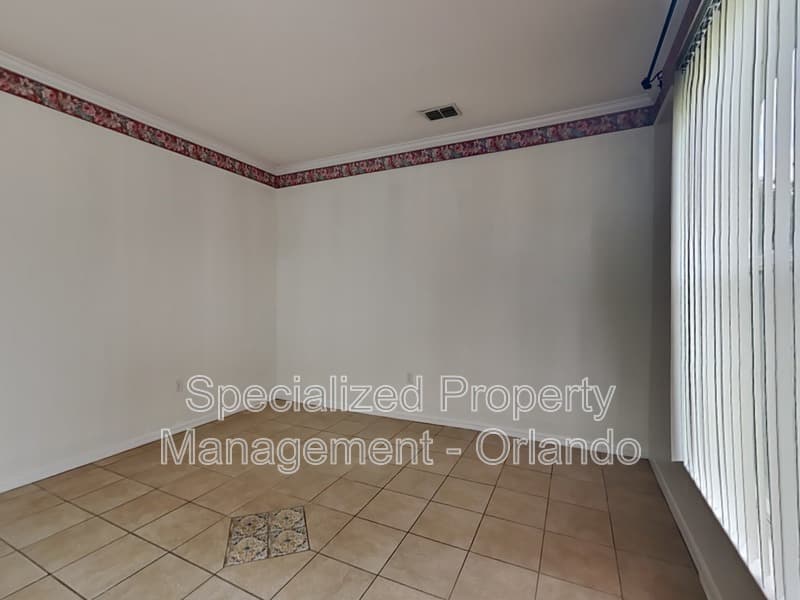 Deltona House: 3233 Kings Ridge Ter