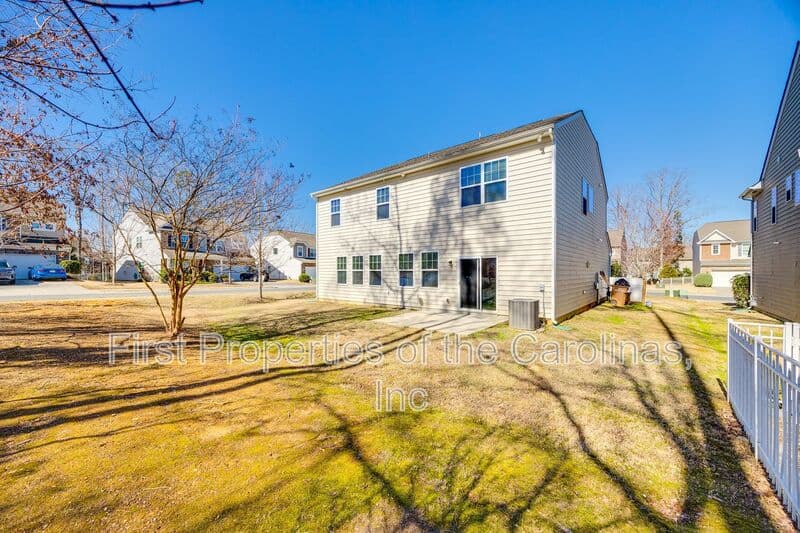 Waxhaw House: 3000 sewee Lane