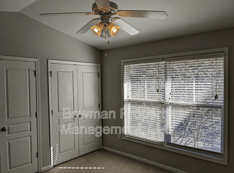 Athens Condo: 660 Barnett Shoals Rd