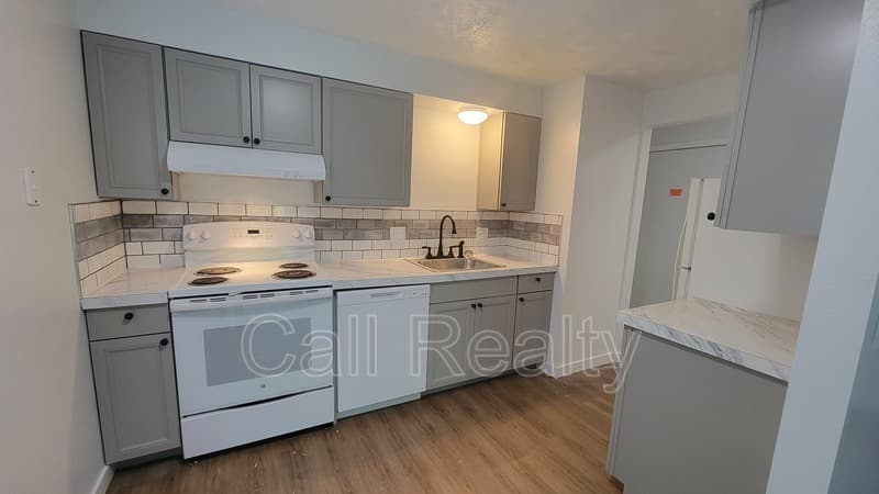Spokane Condo: 2815 E 27th