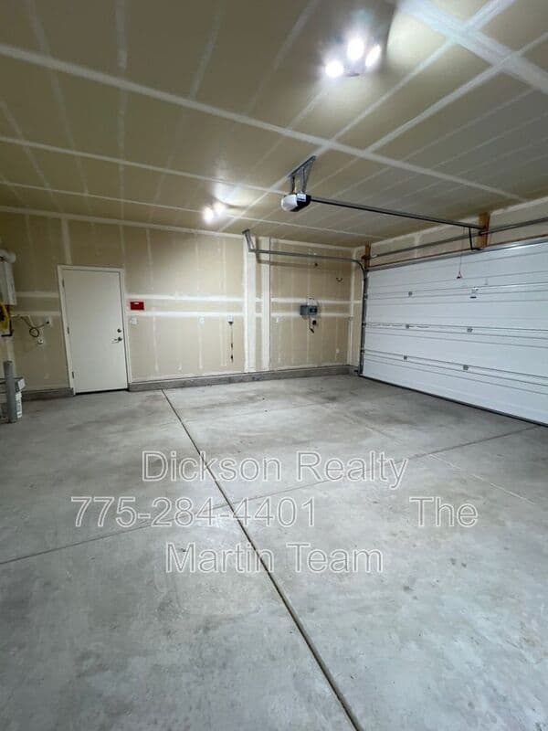 Reno House: 9722 Quartette Drive