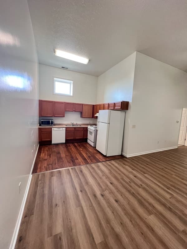 Alexandria Condo: 113 N. Harrison St, Apt 5