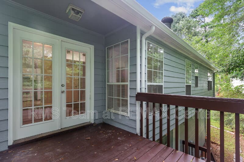 Decatur House: 2262 Cobb Creek Dr