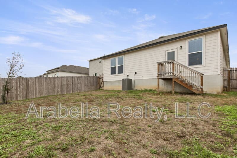 New Braunfels House: 440 Lynwood Gold