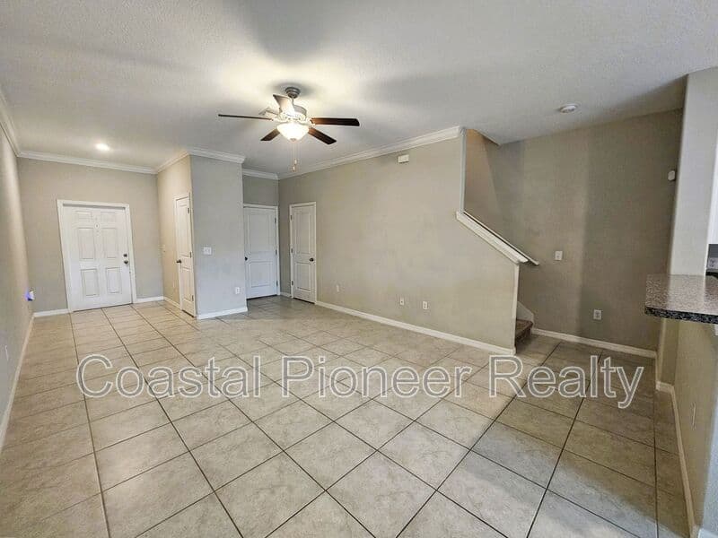 Riverview Townhome: 13251 Dupree Hills Pl