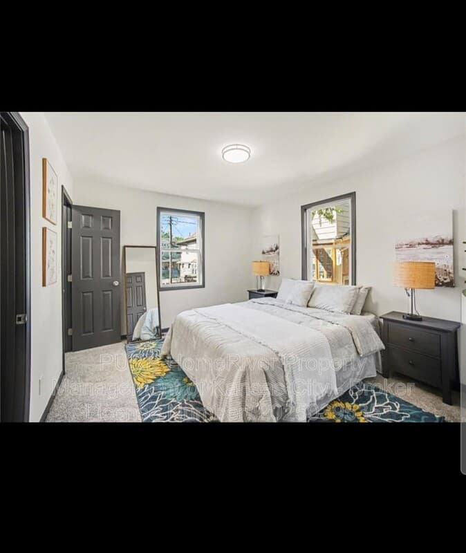 Kansas City House: 5243 Lyon Ave