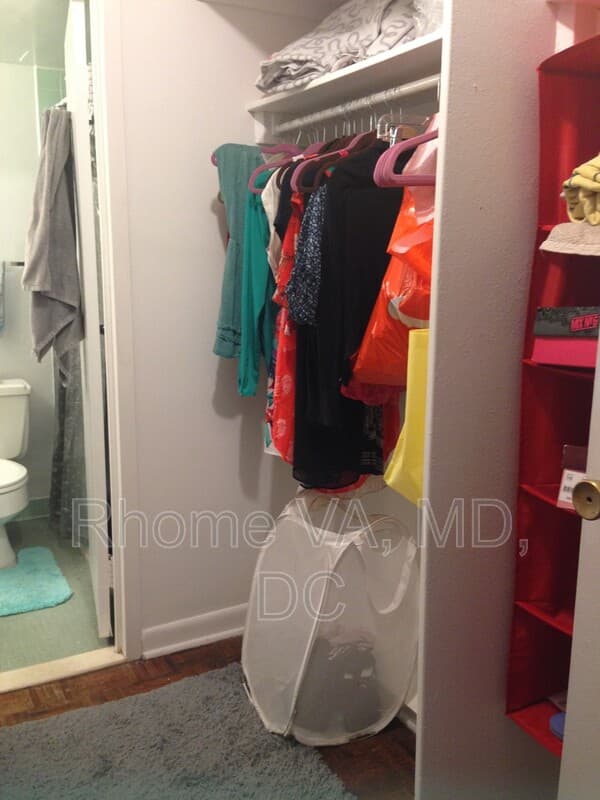 Washington Condo: 950 25th St NW