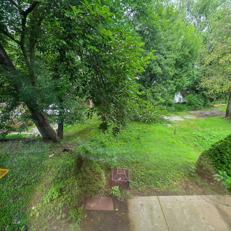 Pittsburgh House: 2046 Pioneer Avenue