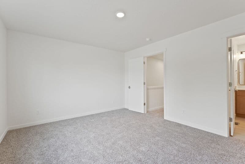 Spokane Valley Condo: 19304 East Sprague Avenue - 1