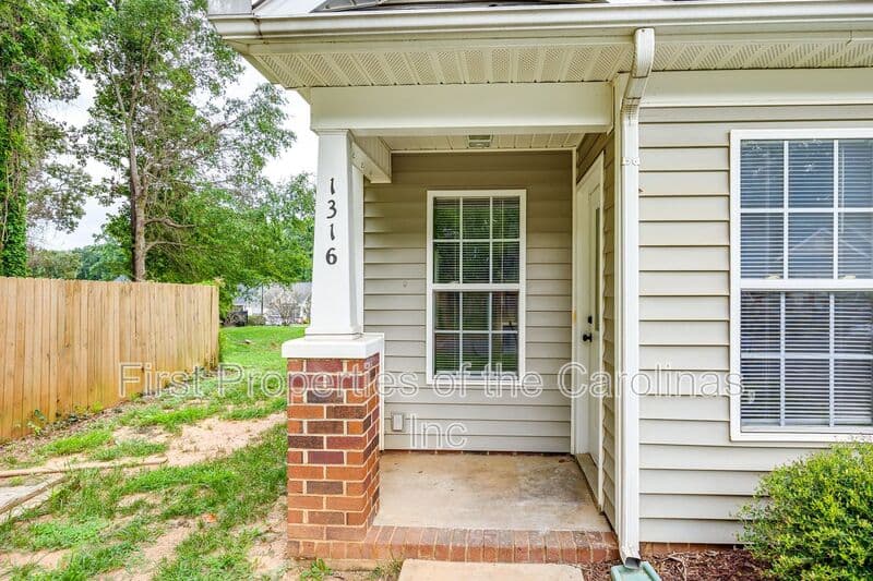 Rock Hill Townhome: 1316 Dan Drive