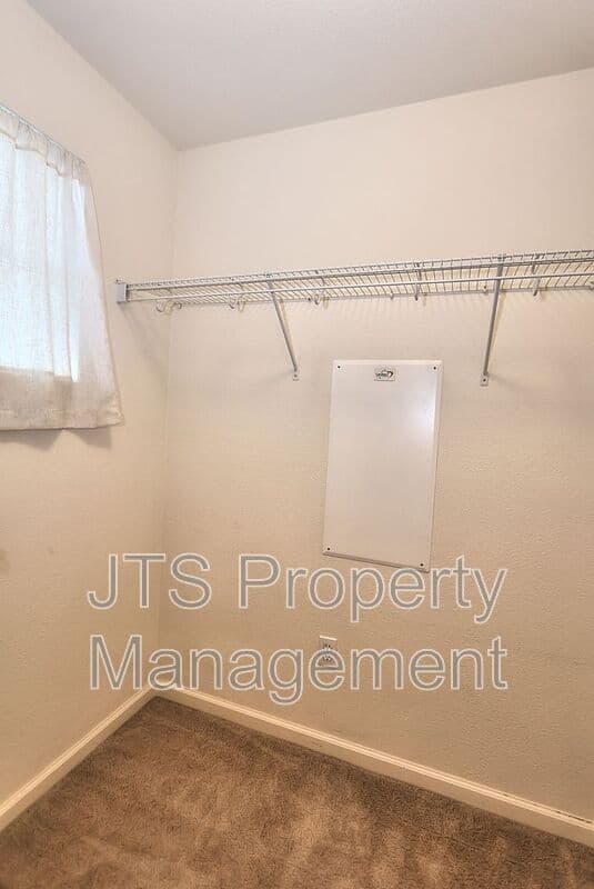 West Sacramento House: 4046 Martis Street