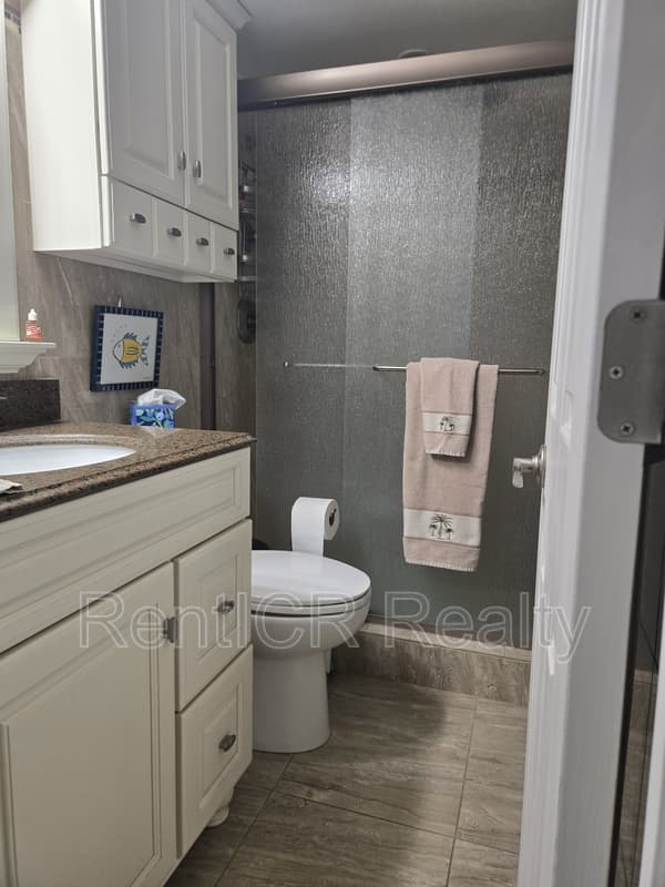 Largo Condo: 14255 Rosemary Lane