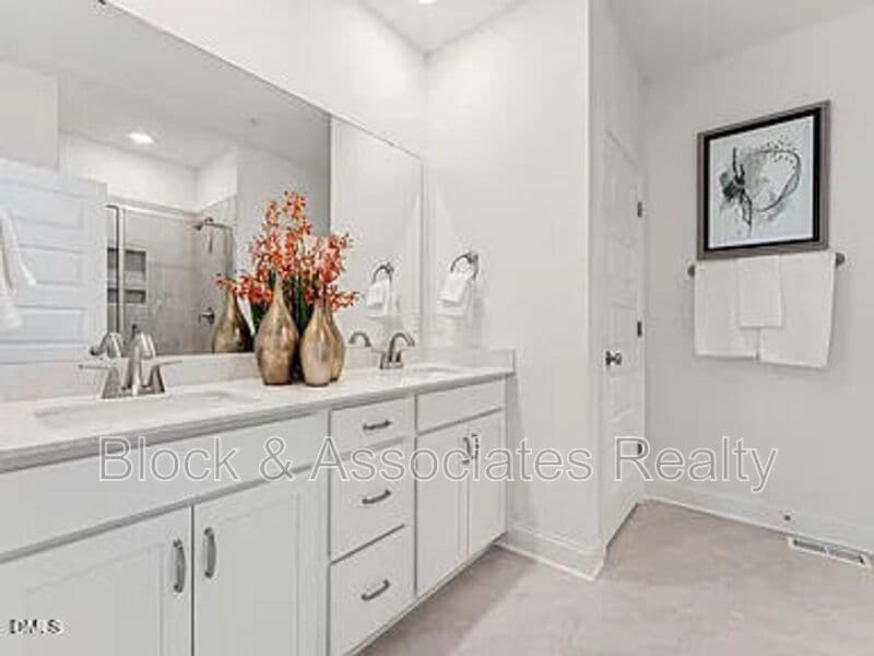 Wake Forest Condo: 404 Gaston Park Ln