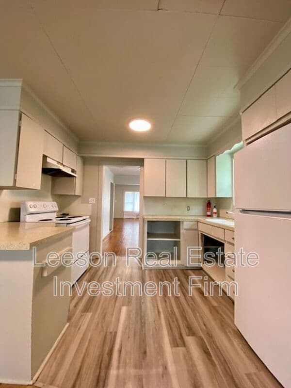 Shreveport House: 1416 Natalie Street