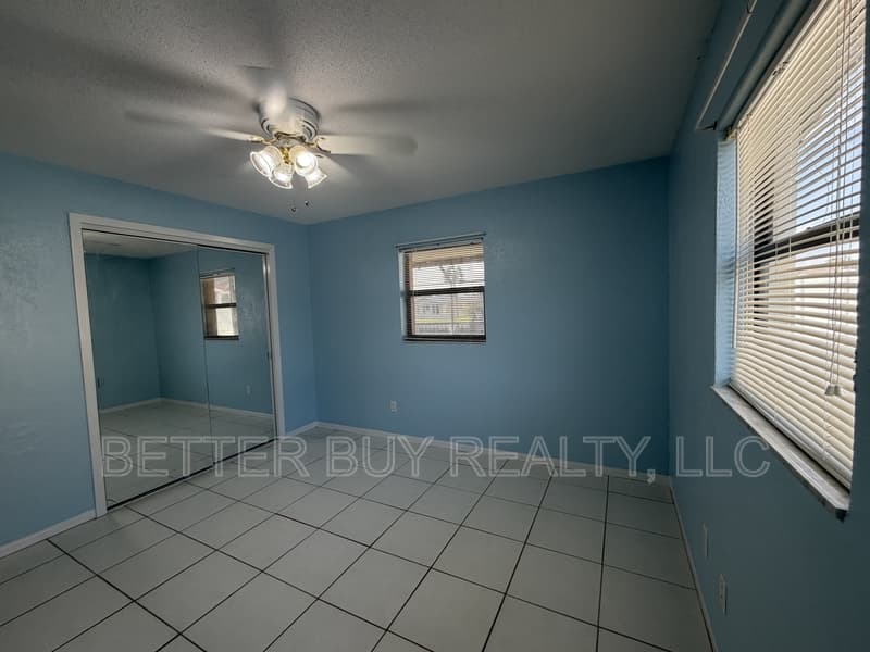 Flagler Beach House: 337 North 10th Street