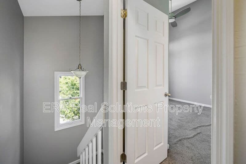 CIncinnati Condo: 2132 Gilbert Ave.