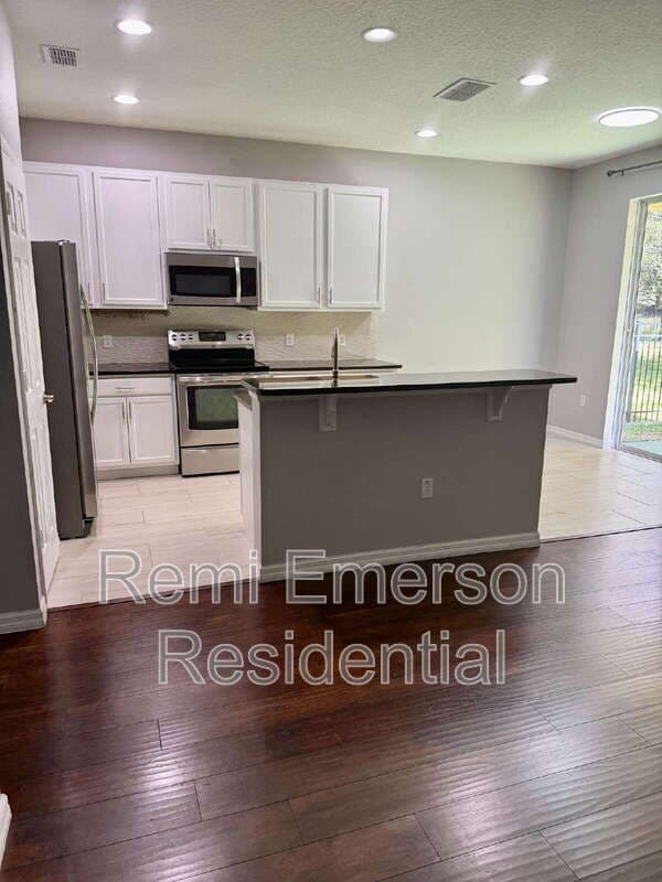 Orlando House: 12832 Oulton Circle