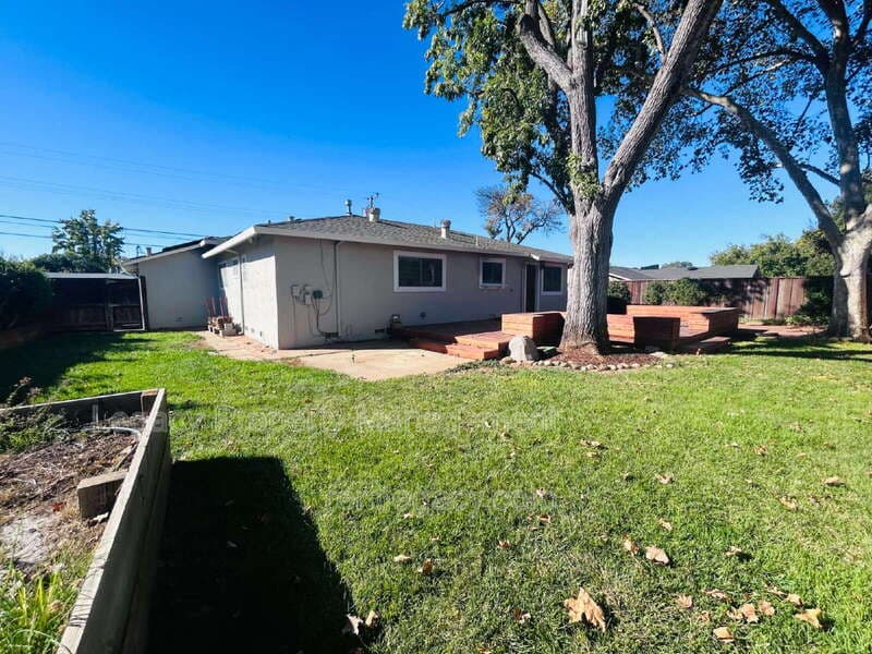 Concord House: 5553 Indiana Drive